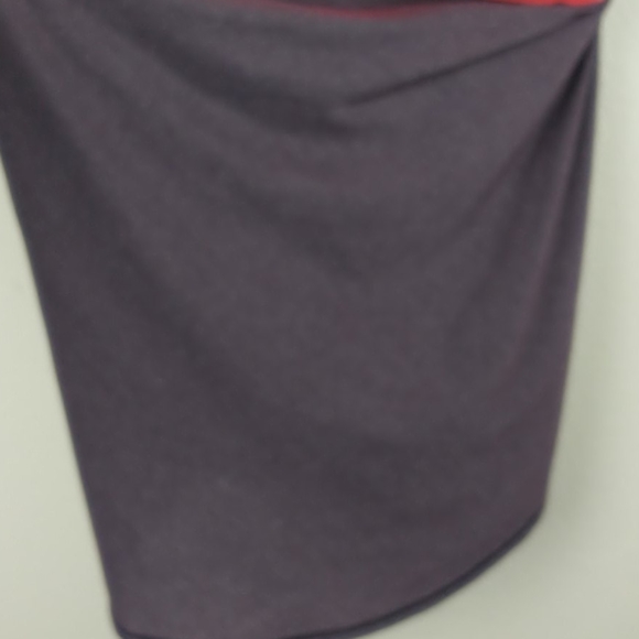 Lululemon free to be wild tank black cherry top 4 - Picture 5 of 11